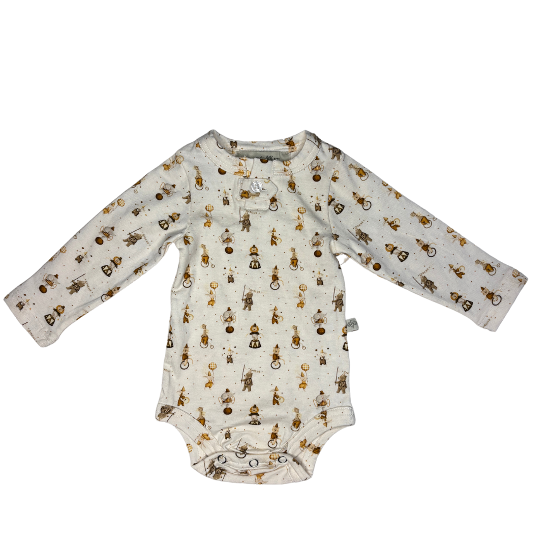 Minibelt Onsie, Circus