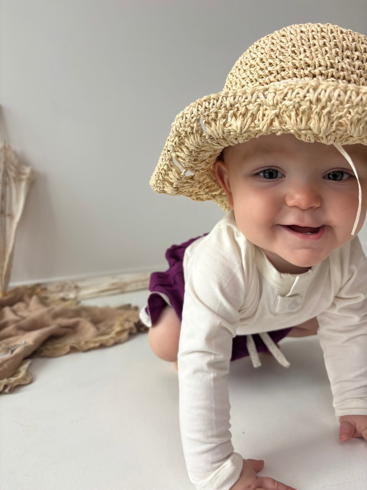 Minibelt Onsie, Milk