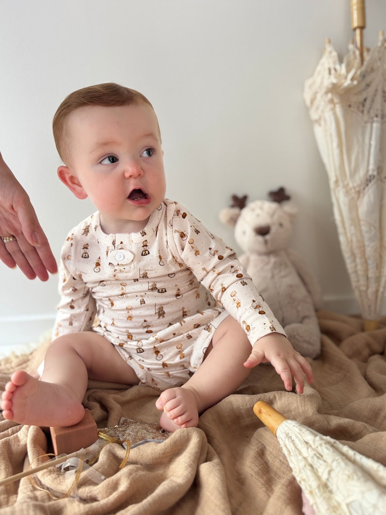 Minibelt Onsie, Circus