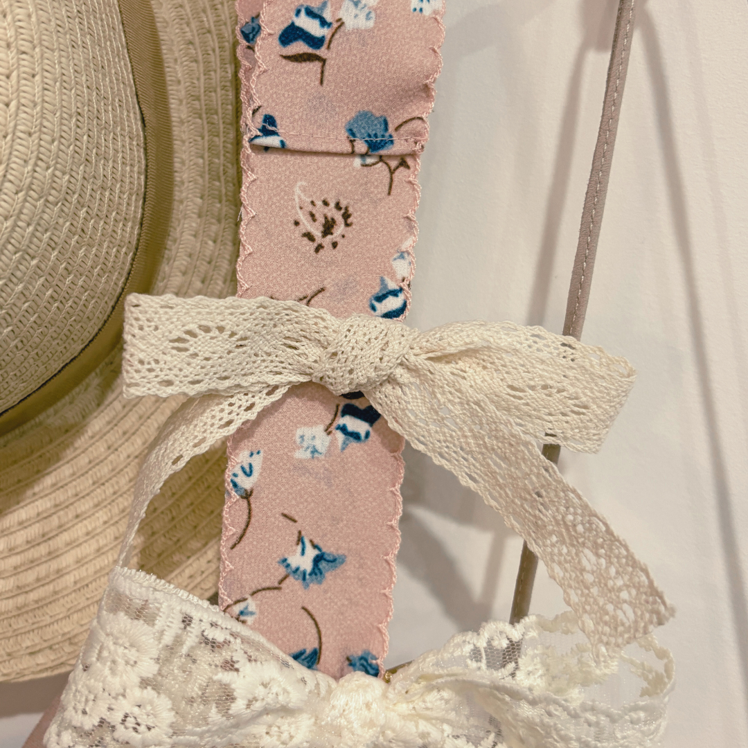 girls bow, bow, bow clip, baby gift, baby shower, toddler, toddler clothing handmade, babygift, hair accessory, hair.